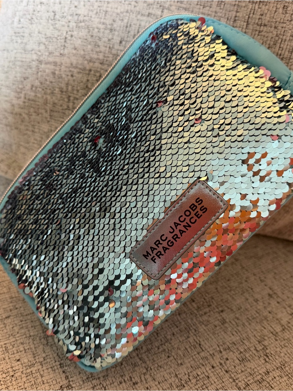Marc Jacobs NWOT Sequin Cosmetic Pouch - Aqua reversable Iridescent 8x5